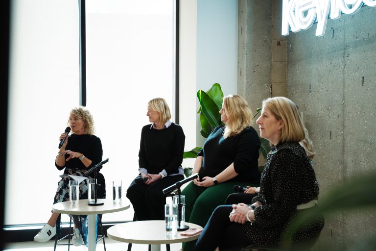 Ispirare l’inclusione nell’automotive: come Keyloop mette le donne al volante